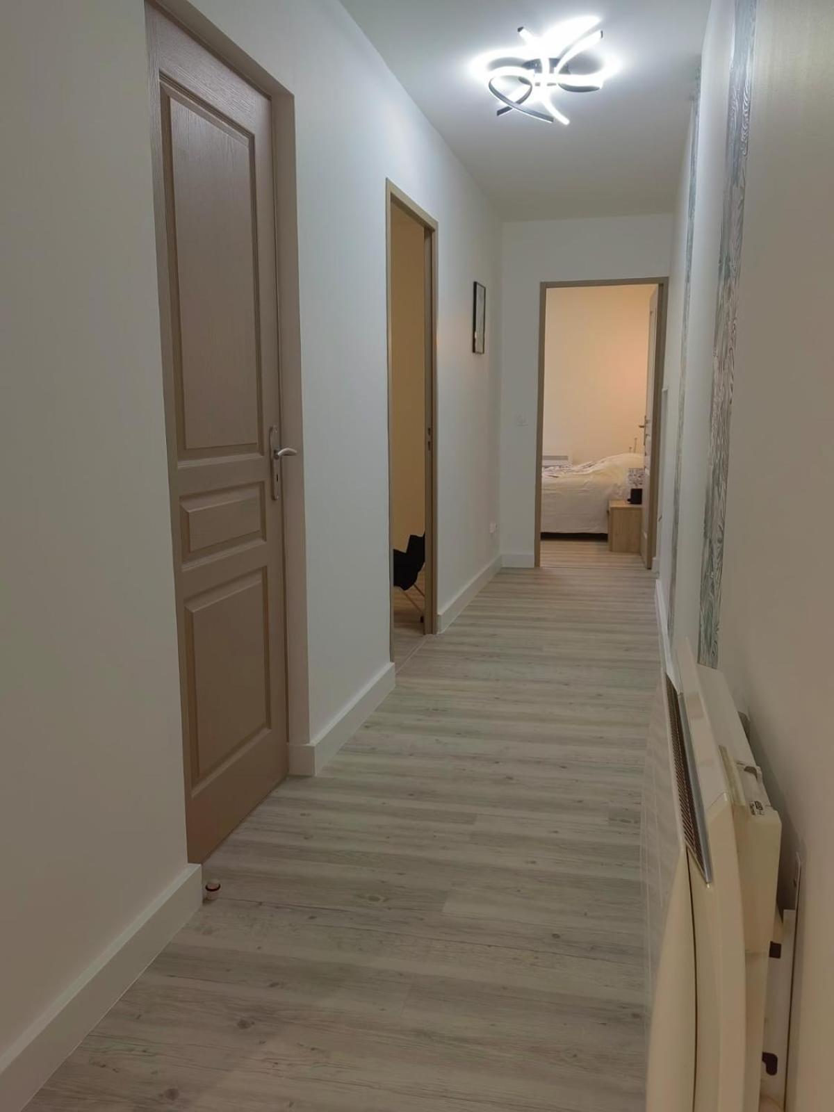 Bel Appartement Bord Du Rhone ヴァランス エクステリア 写真